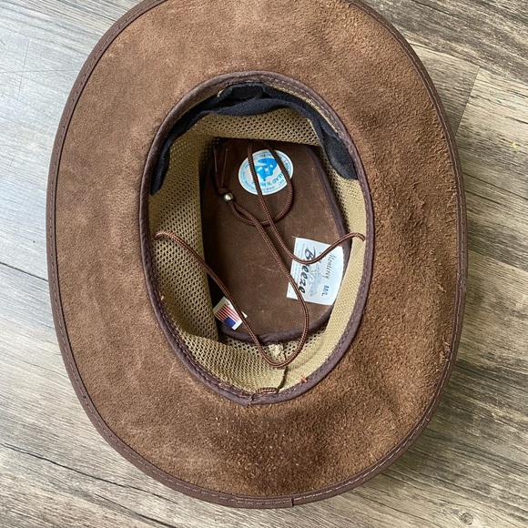 Monterey Bay Breeze Men’s Brown leather Hat Size M/L - Picture 3 of 8